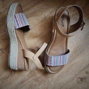 Women's Wedge Sandel's Size 11